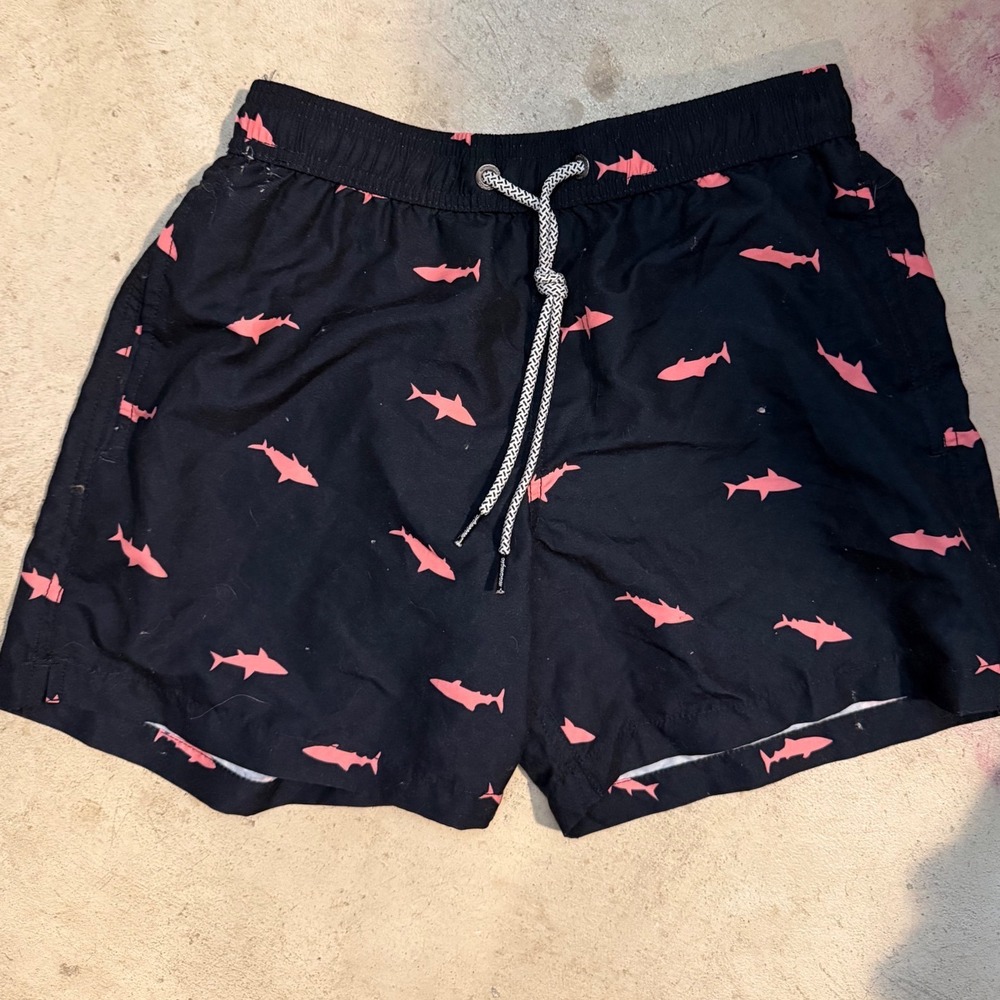 Maamgic Mens Swim Trunks XS Black Pink Shark Print Mesh Lined Board Shorts